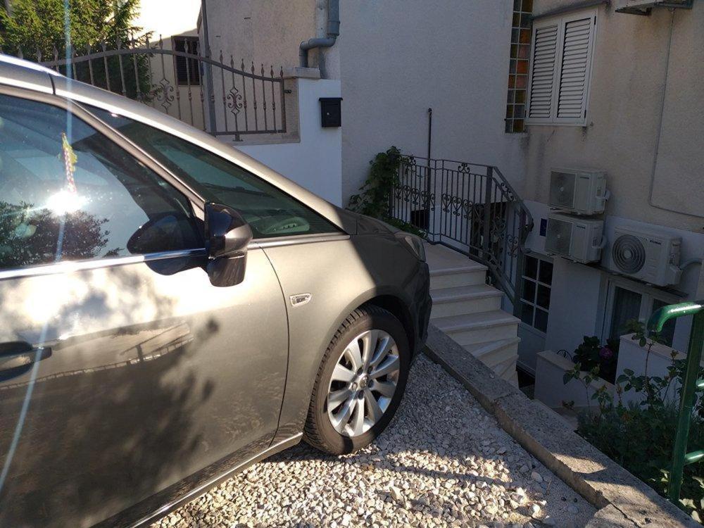 Apartmani Mirona - Tučepi Esterno foto