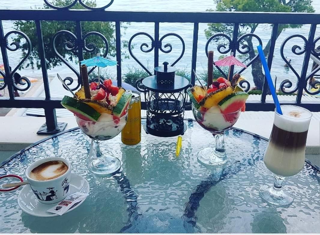 Apartmani Mirona - Tučepi Esterno foto